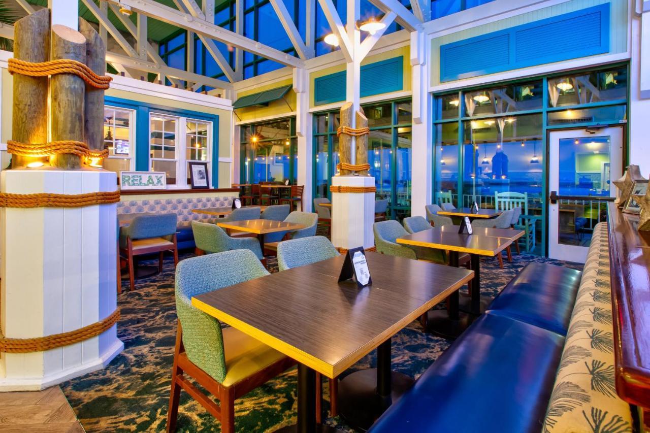 Holiday Inn Va Beach-Oceanside 21St St By Ihg Virginia Beach Exterior photo