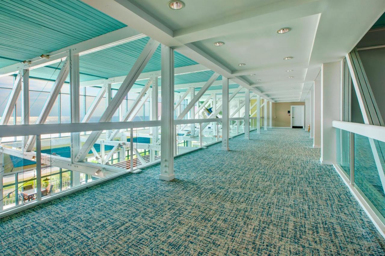 Holiday Inn Va Beach-Oceanside 21St St By Ihg Virginia Beach Exterior photo