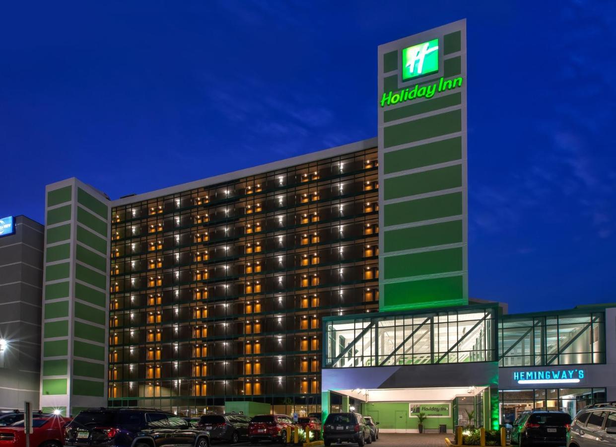 Holiday Inn Va Beach-Oceanside 21St St By Ihg Virginia Beach Exterior photo