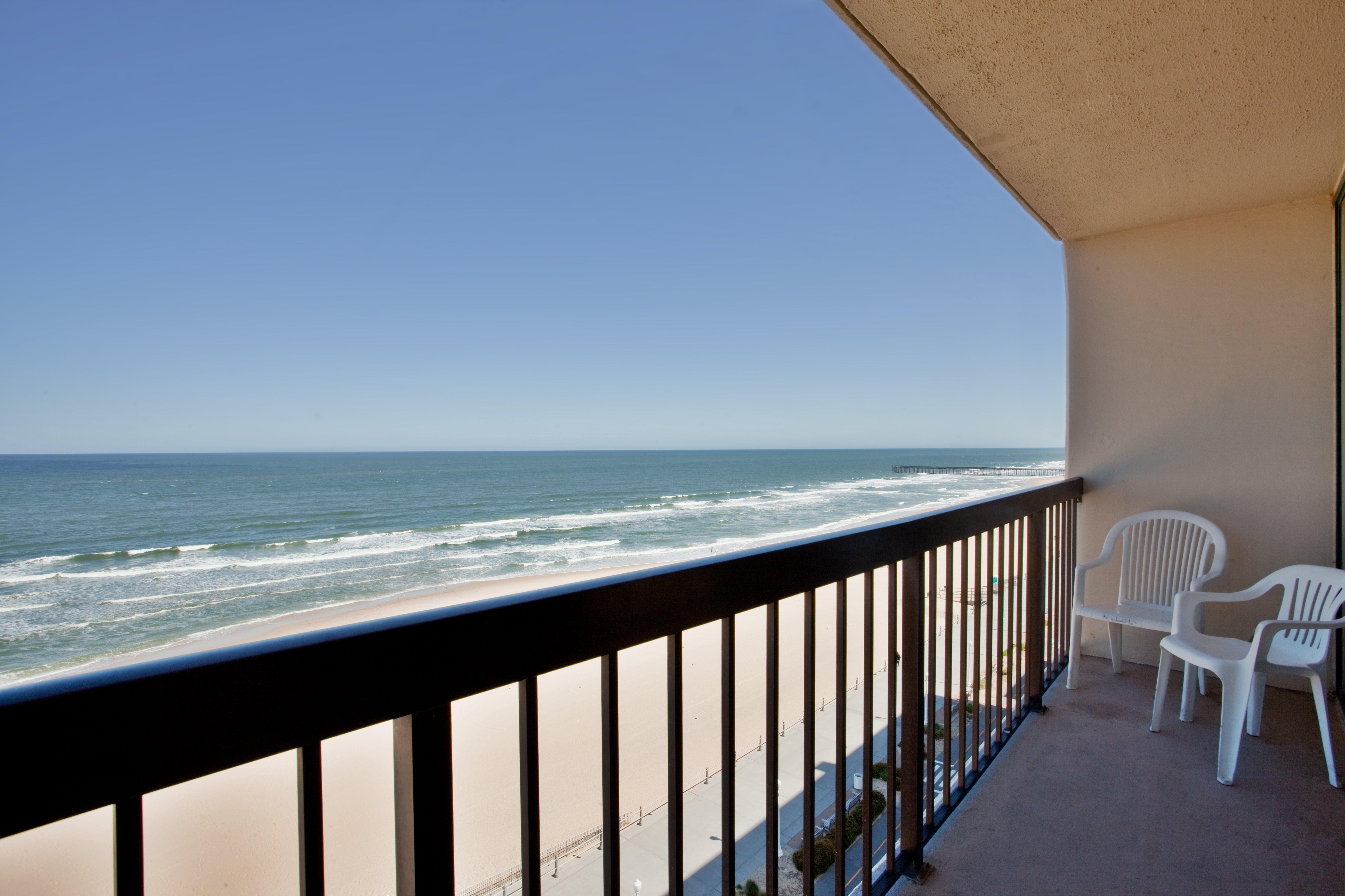 Holiday Inn Va Beach-Oceanside 21St St By Ihg Virginia Beach Exterior photo