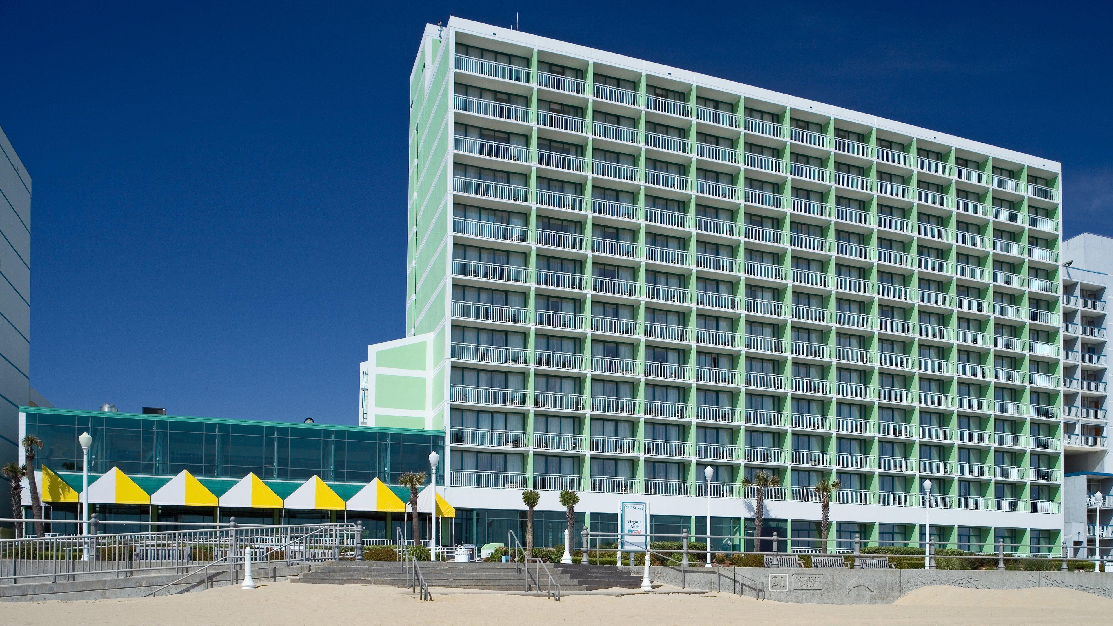 Holiday Inn Va Beach-Oceanside 21St St By Ihg Virginia Beach Exterior photo